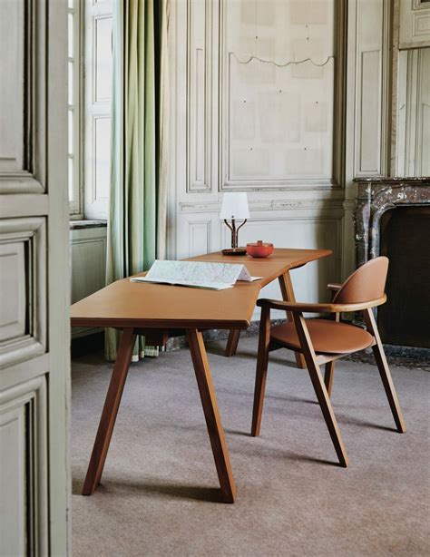 Metiers desk 